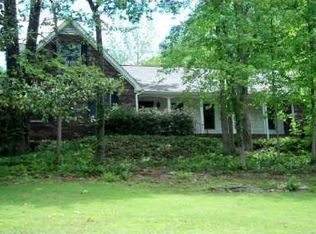 1050 Martin Ridge Rd, Roswell, GA 30076