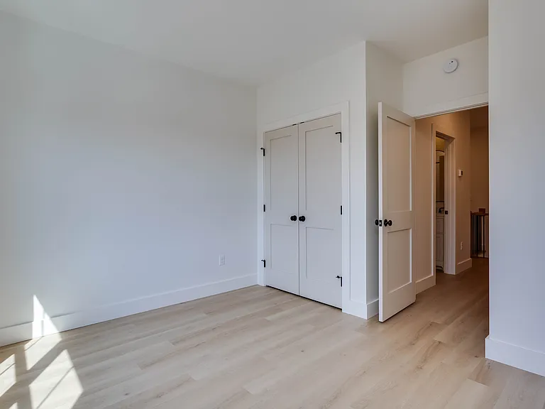 91 Willow Creek Dr — Photo 23
