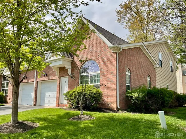 9 William Martin Jr Way, Flemington, NJ 08822