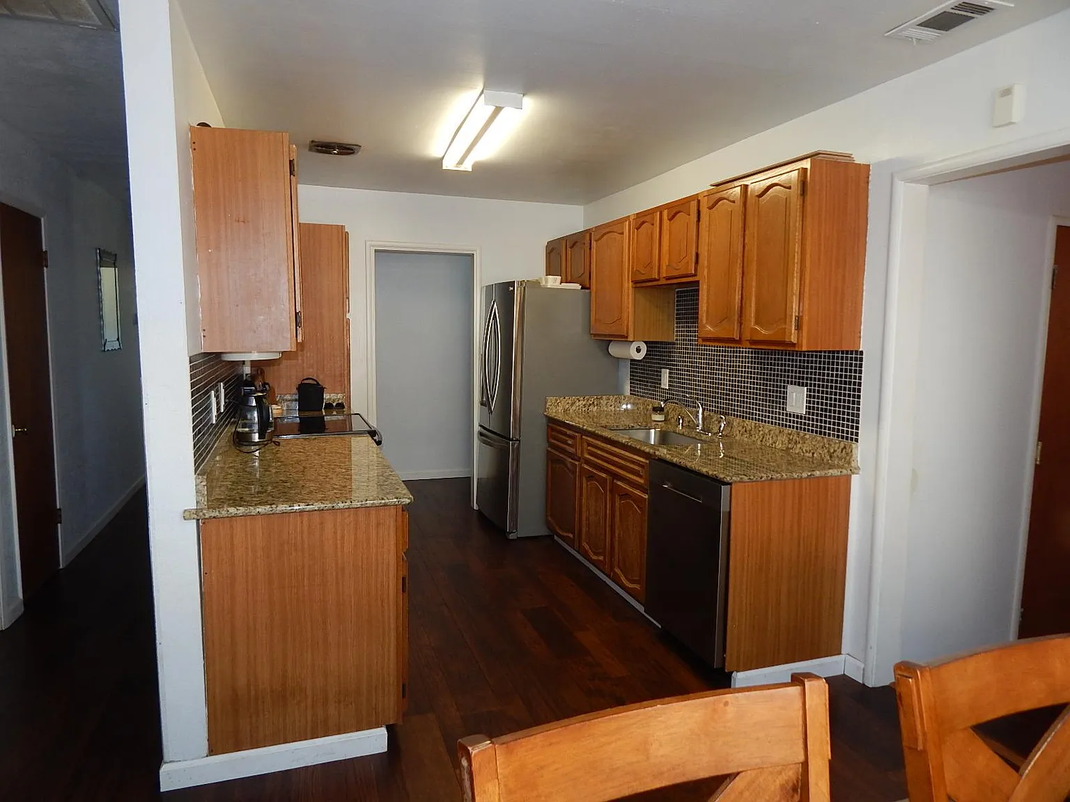 4 bed, 1488 sqft, $3,300 — Photo 4