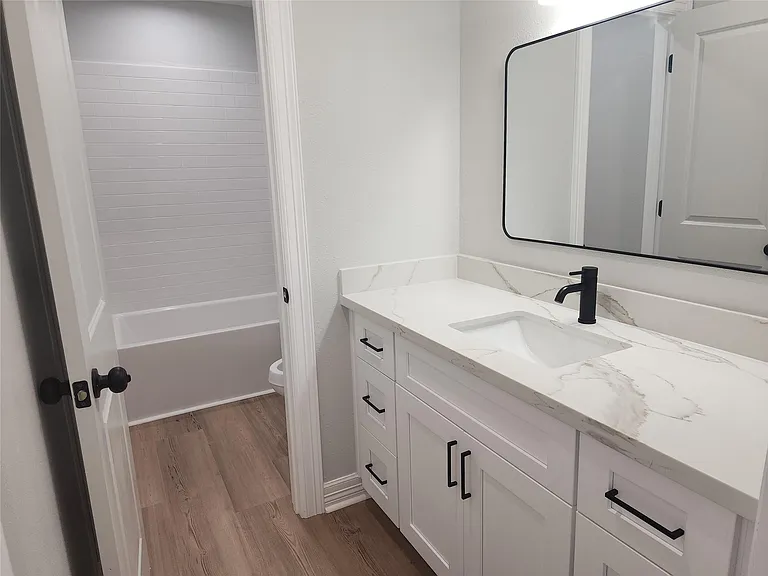 2651 Beaumont Ave #A — Photo 29