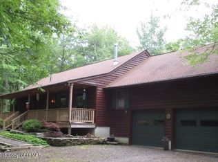 11 Apache Way, Jim Thorpe, PA 18229