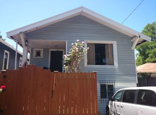 905 27th Ave, Seattle, WA 98122