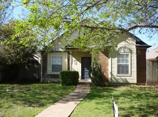 907 W Black Locust Dr, Pflugerville, TX 78660