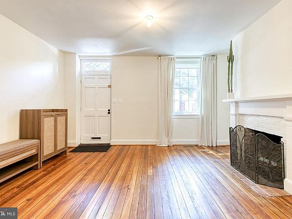 5th image of 630 S Paca St