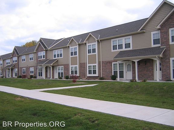 2nd image of 6315 52nd St Unit 1