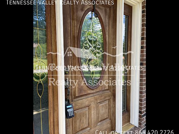 2nd image of 7629 Crestland Rd