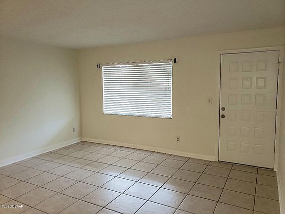 5th image of 633 S Palmetto Ave #3040