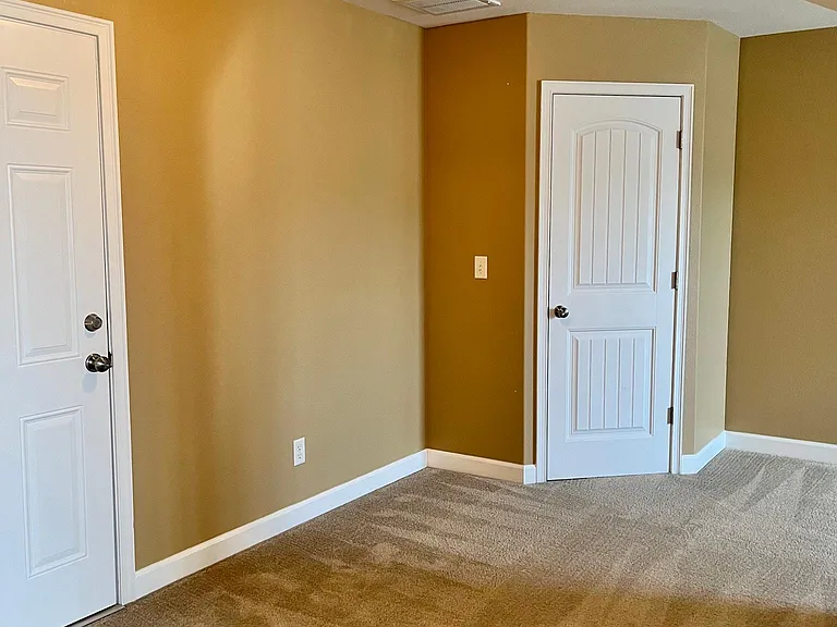121 Shepards Way — Photo 10