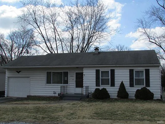 3807 Western Ave photo 1