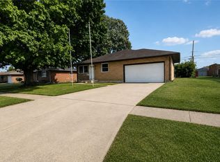 1243 Student Ave, Springfield, OH 45503
