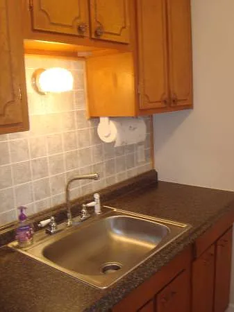57 Flower St — Photo 10