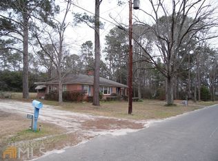 241 E Beech St, Cochran, GA 31014