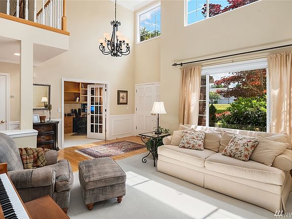 3rd image of 15072 225th Ave NE