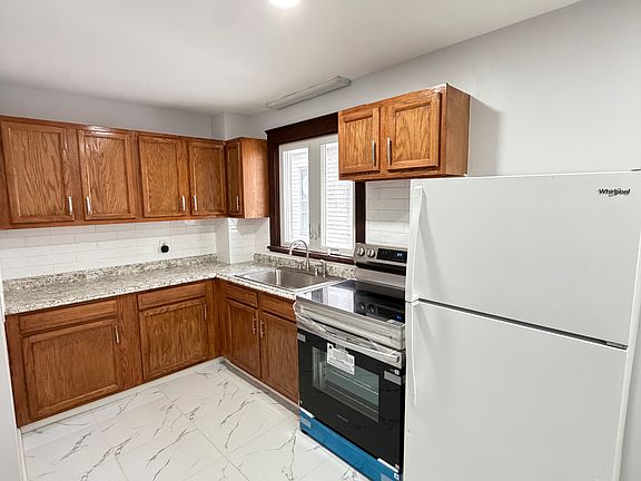 2nd image of 183 Delaware Ave #2F
