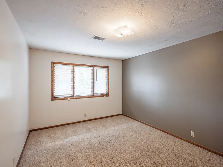 1315 S 16th St #6 — Photo 16