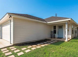 5716 Highland Dr, Granbury, TX 76048