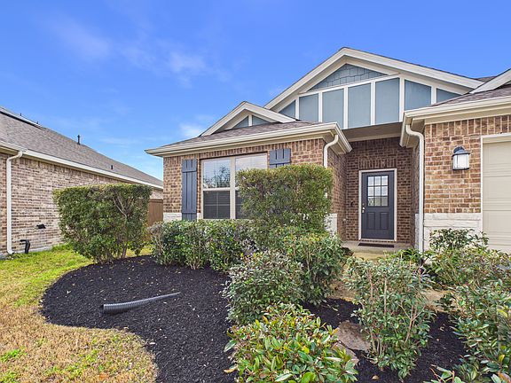 4th image of 2002 Brisa Ln