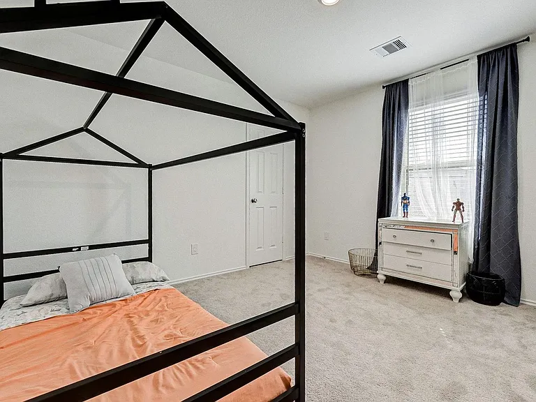1702 Campos Ct — Photo 8