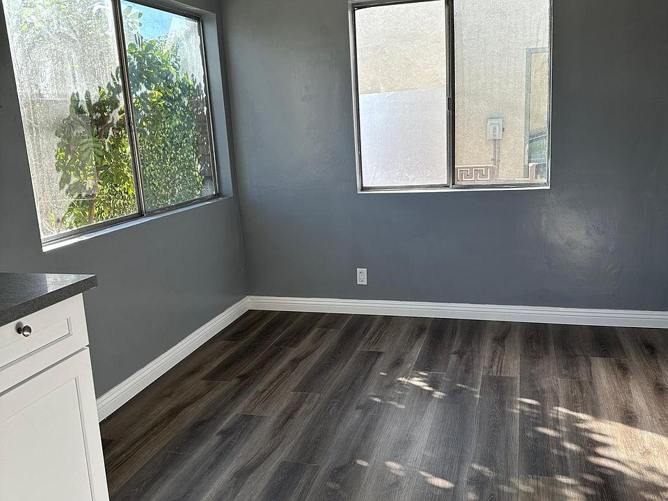 1st image of 4035 W 132nd St #1