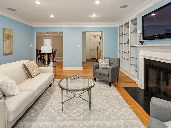 5th image of 1311 Lynnbrook Dr