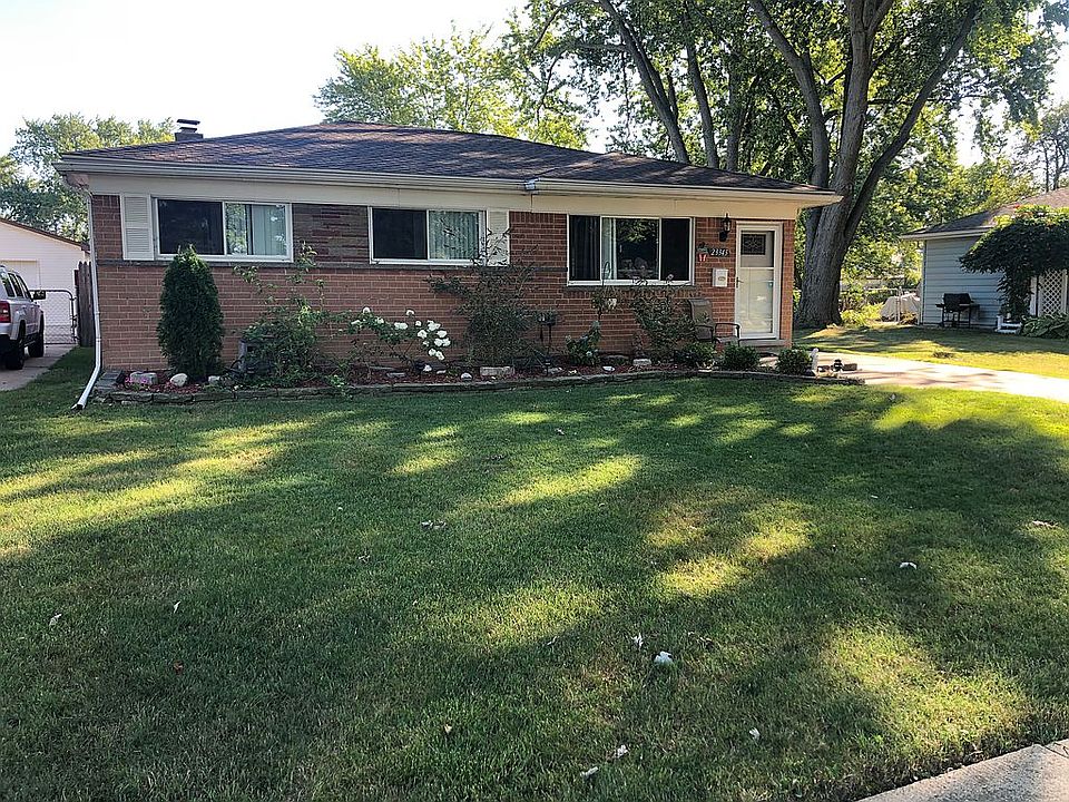 1st image of 23343 Joy St