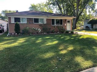 23343 Joy St, Saint Clair Shores, MI 48082