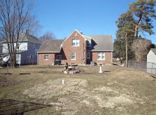 855 E Lincoln St, Hoopeston, IL