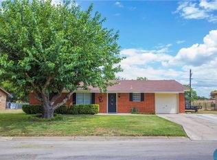 500 Parkway Dr, Brownwood, TX 76801