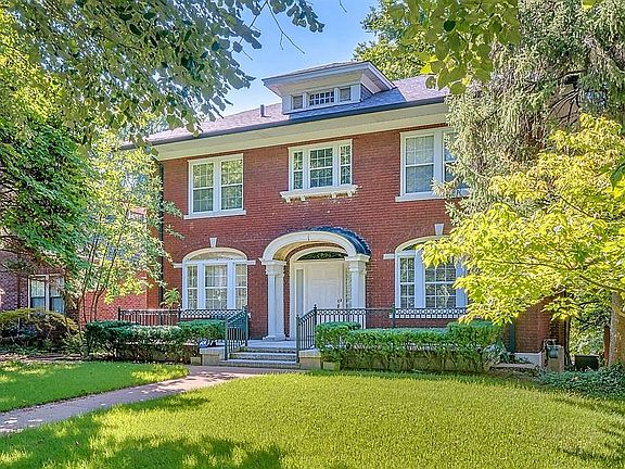 2nd image of 7008 Kingsbury Blvd