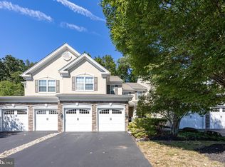 2925 Cottonwood Ln, Chester Springs, PA 19425