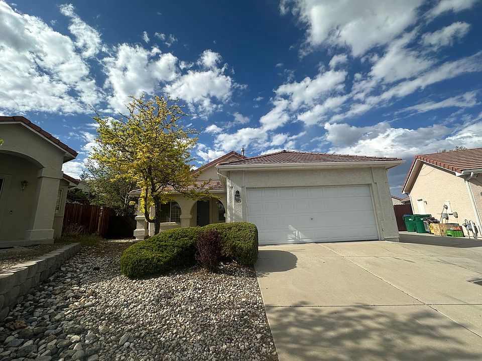 1st image of 125 Cromwell Pl