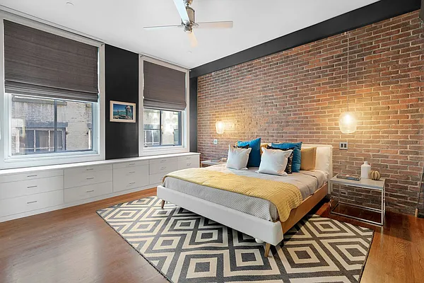 Sold by Compass | media 9