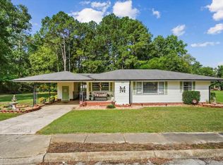 206 E Main St, Micro, NC 27555