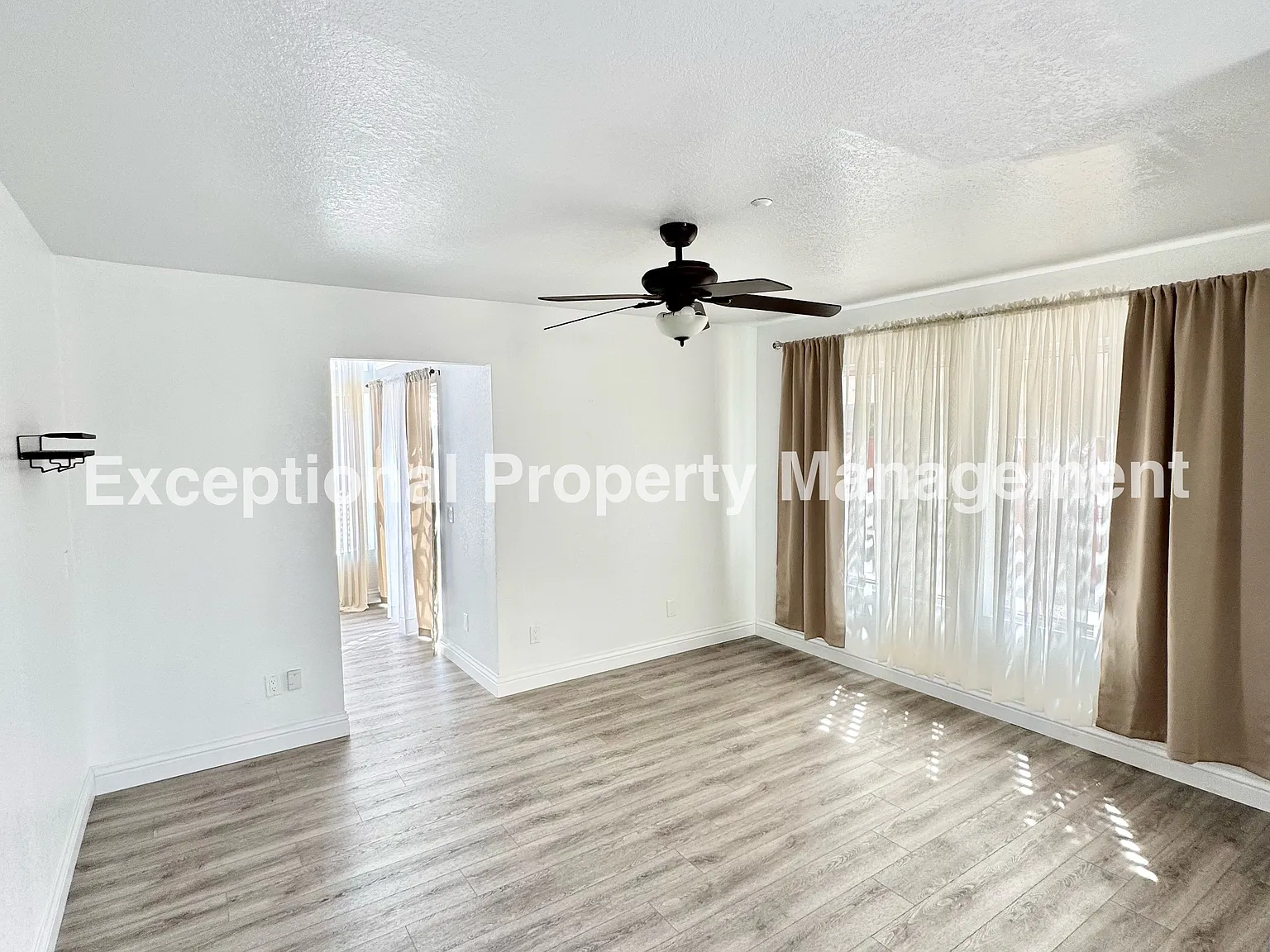 5 bed, 1764 sqft, $3,400 — Photo 4
