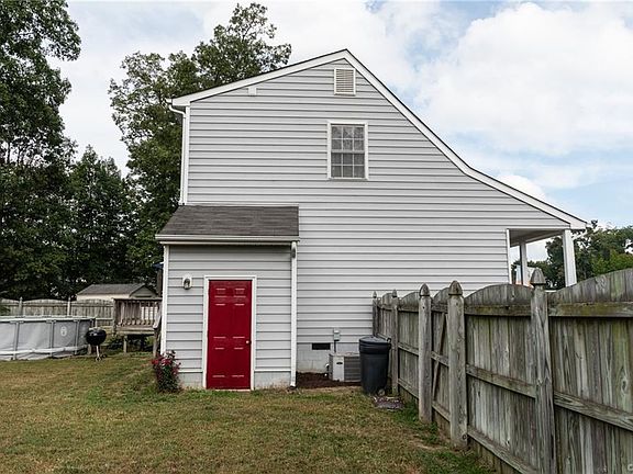 5th image of 10100 Berrymeade Hills Ter