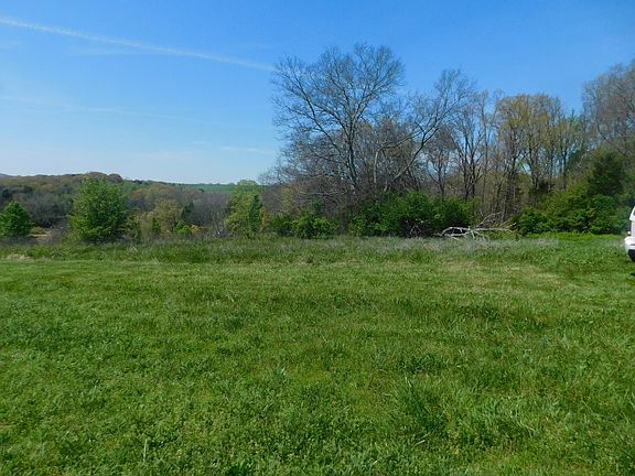 3rd image of 13 Frank Dawn Rd