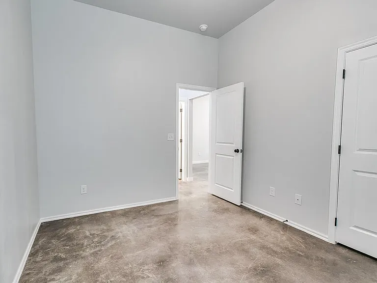935 Coles Creek Ln #935 — Photo 7