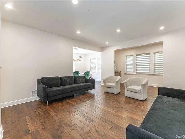 266 Rockaway Tpke — Photo 5