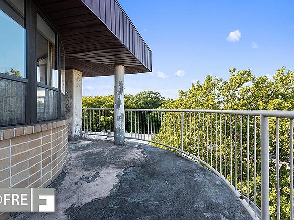4th image of 4050 Nostrand Ave #Phb