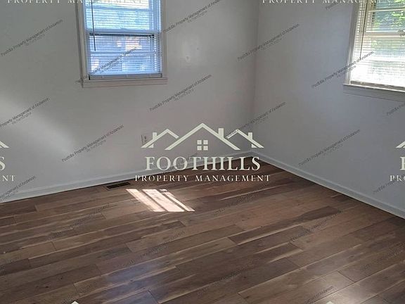 2nd image of 506 Auburn Ave