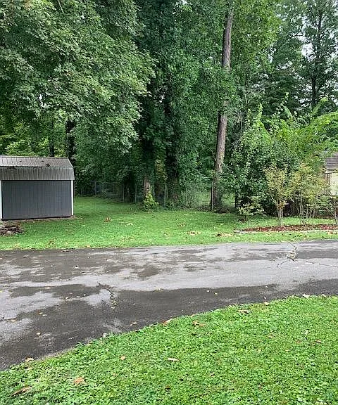 1991 Maplewood Dr #FIRESIDE COTTAGE — Photo 10