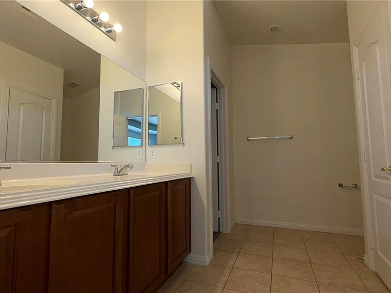 8493 Gardena Hills Ave — Photo 17