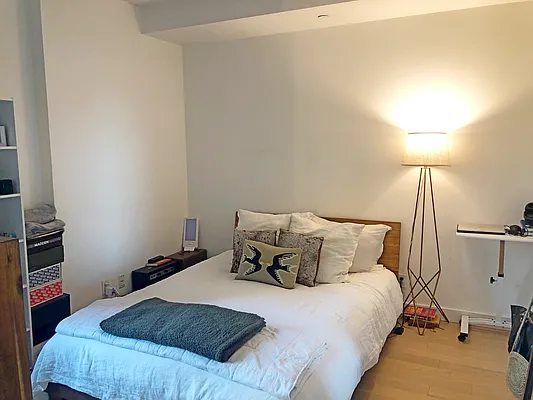 Rented by Corcoran | media 21