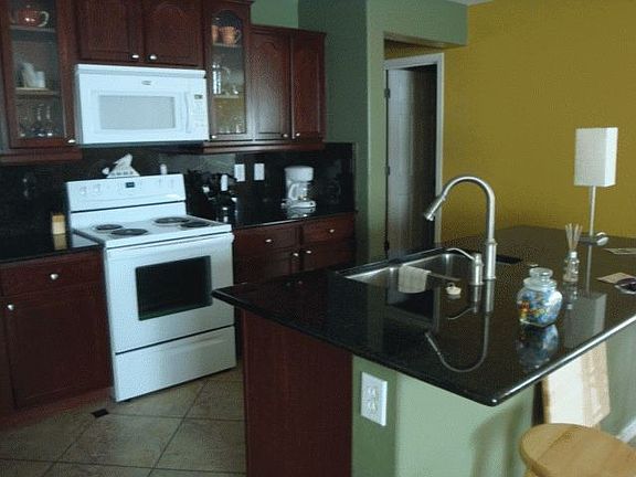 3rd image of 33100 N Sandstone Dr