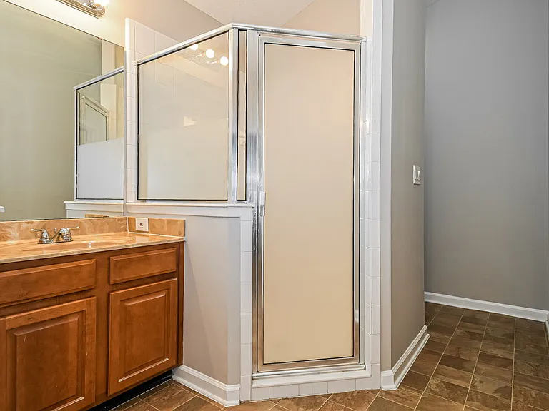 9225 Hawks Run Ln — Photo 11