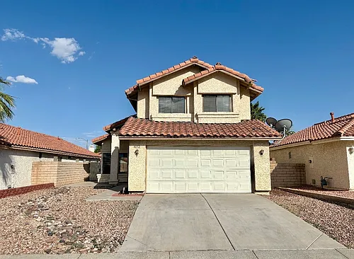 4652 Cosley Dr Photo 1