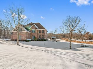 22282 W Wooded Ridge Dr, Kildeer, IL 60047