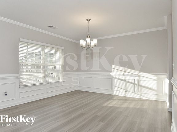 5th image of 6811 Olivia Ct