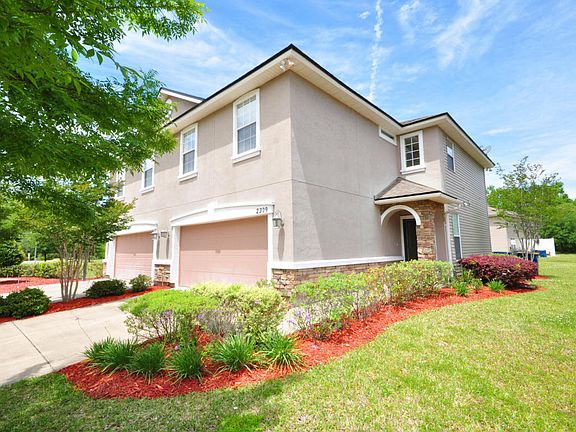 2nd image of 2309 Caney Oaks Dr
